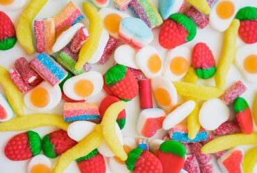 50 Candy that Starts with U