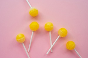 Mango Lollipops