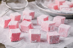 Raspberry Marshmallows